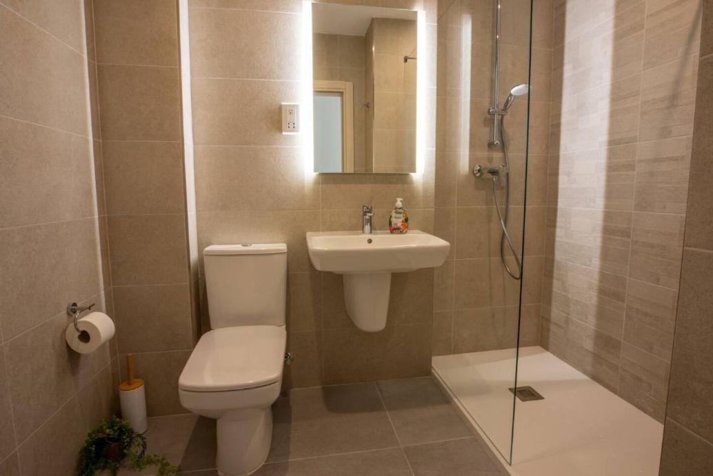 Apartment Modern Comfort In Location *