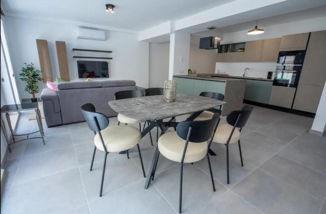 Apartment Modern Comfort In Location Sliema